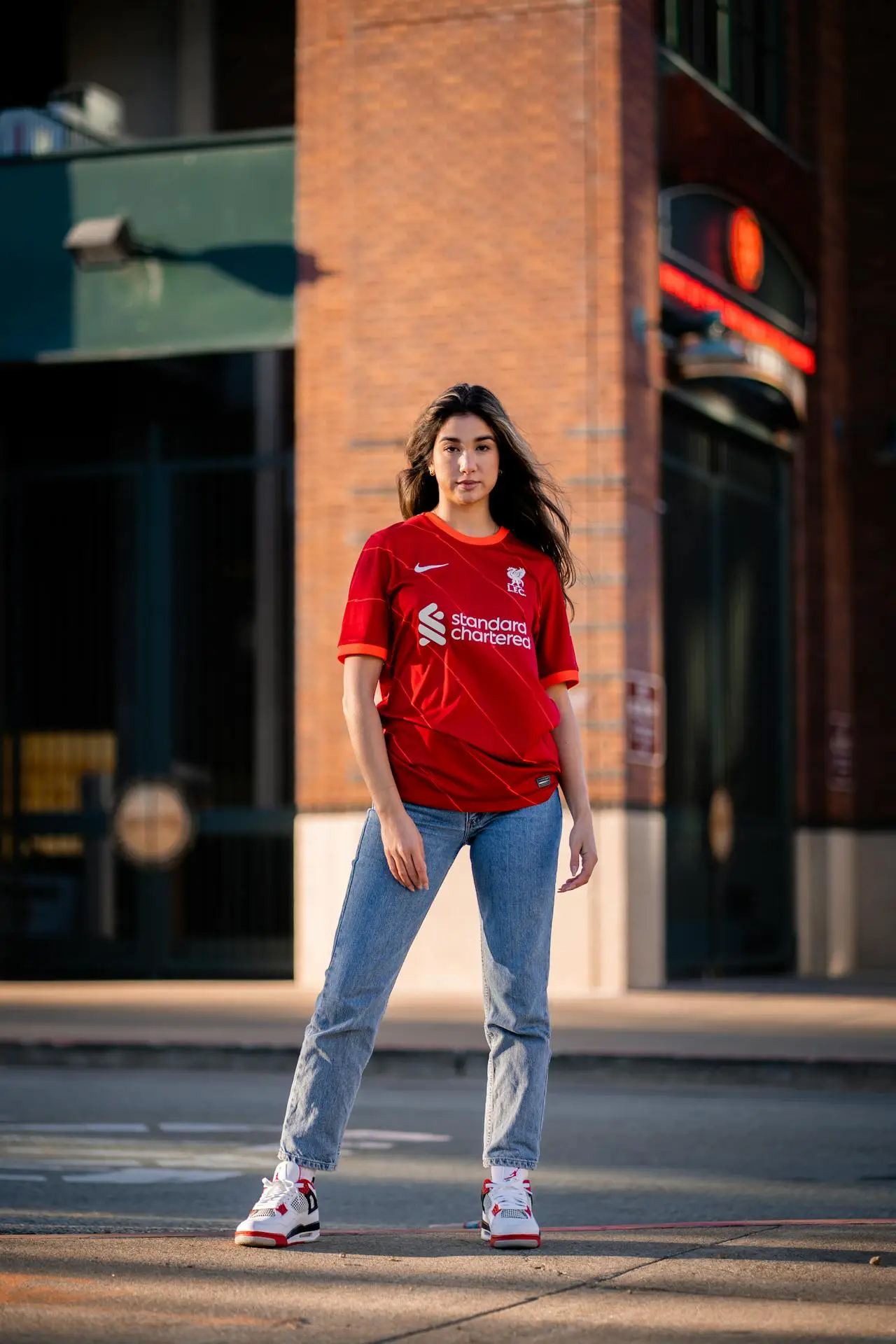 women wear liverpool jersey